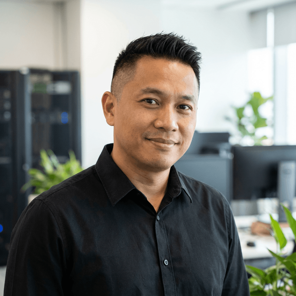 James Liu